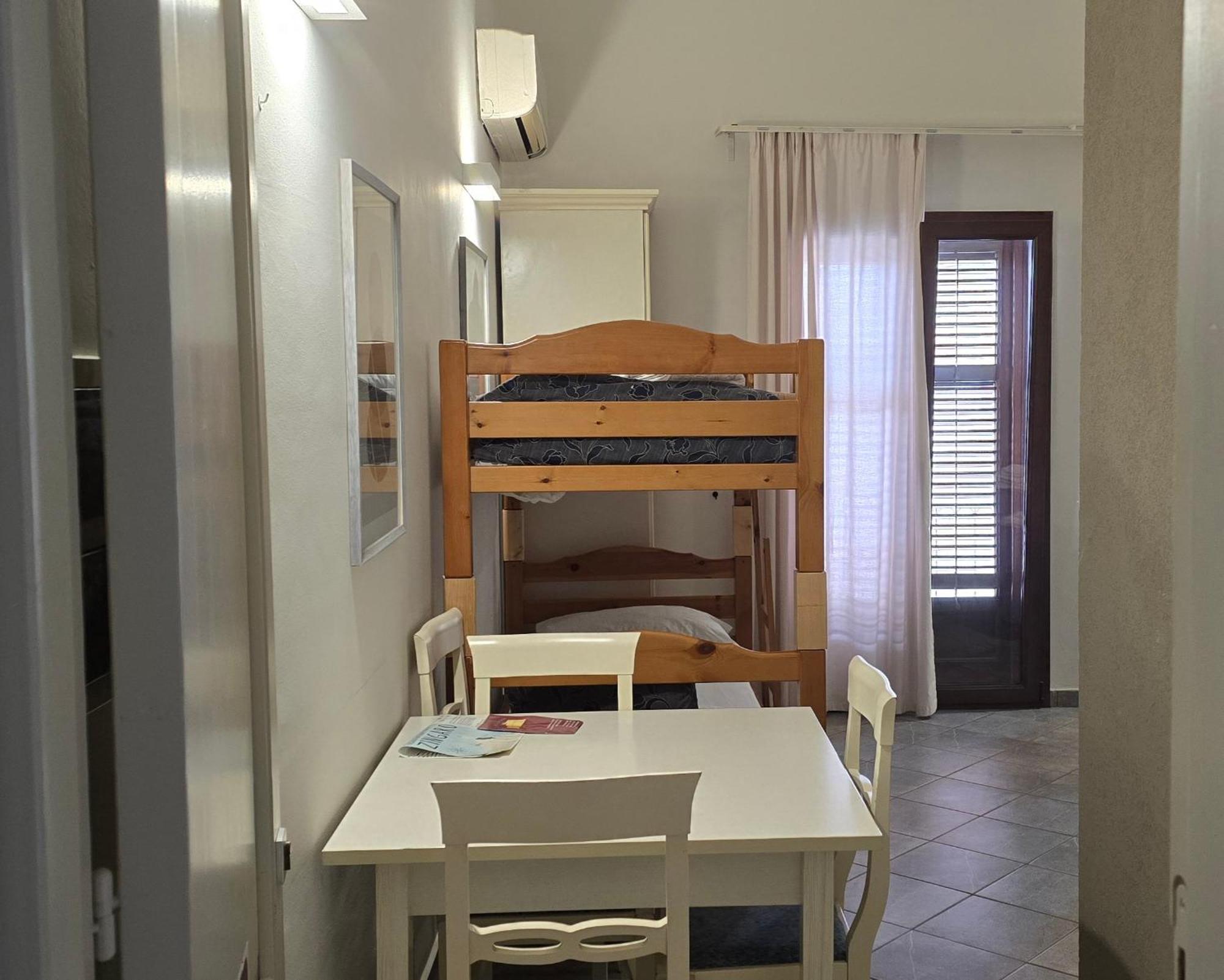 Le Plejadi Apartment Кастеламаре дел Голфо Екстериор снимка